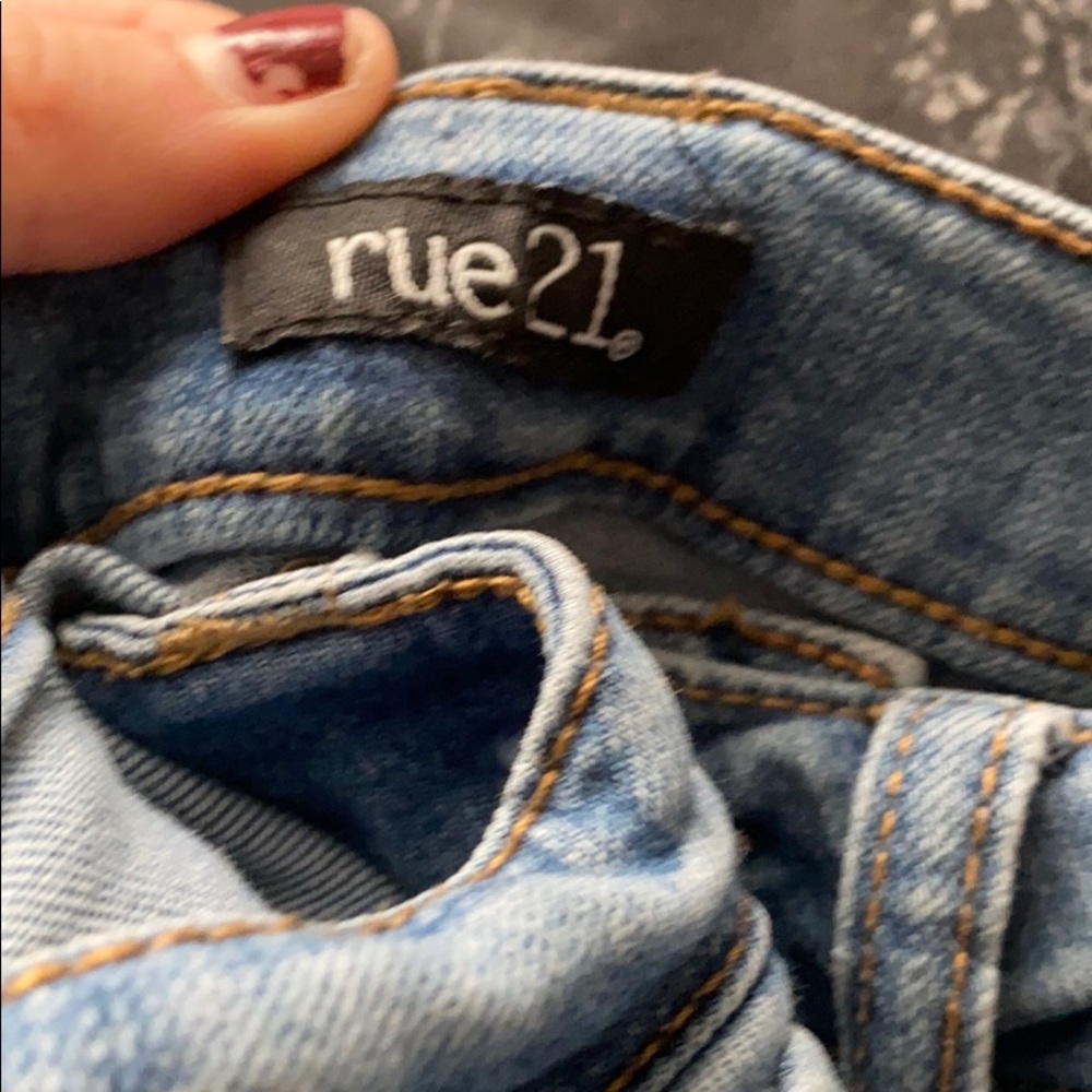 Ripped jeans